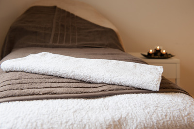 Reflexolgist bed